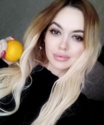 У меня есть не только красивое и ухоженное тело, но и умение доставить наслаждение, которого ты никогда не забудешь. Вместе мы окунемся в мир страсти и нежности, где ты станешь главным героем моих фантазий. Откровенные фото и положительные отзывы подтверждают мою привлекательность и профессионализм. Раскрой свои сокровенные желания со мной и получи настоящее блаженство. Твоя незабываемая встреча ждет тебя уже сегодня, не упускай шанс! 💋💥🔥 Яна